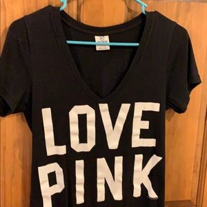 VS Pink t-shirt